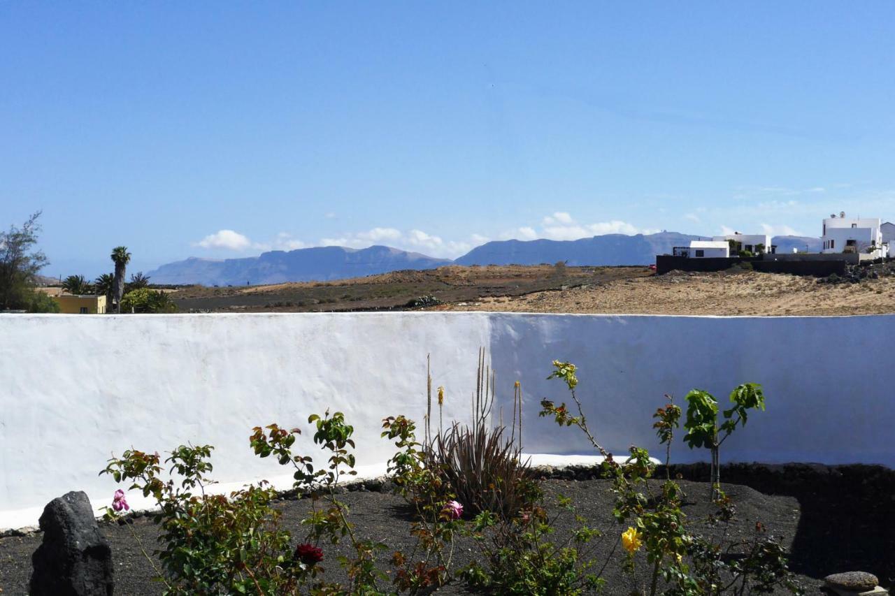 Casa El Gallo Guest House Teguise  Exterior photo